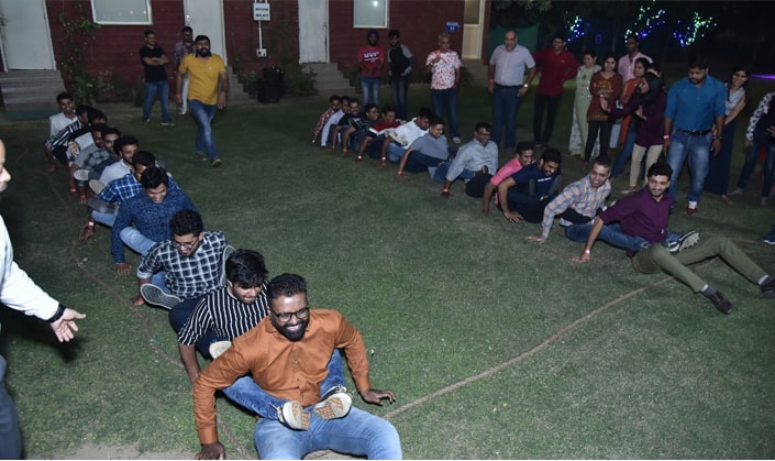 day trips and outings are a must, not only to relax and rejuvenate but also to reinforce bonds or even, build friendships. keeping this in mind, cargoflash frequently organizes excursions and trips to bring out the revitalised spirit in every employee.